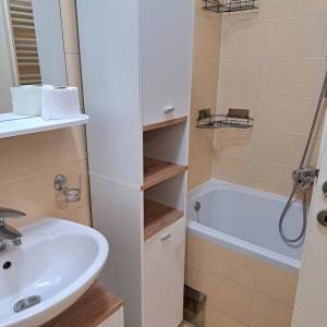 Zagreb, Jaruščica, dvosoban stan,  42m2, III. kat, lift