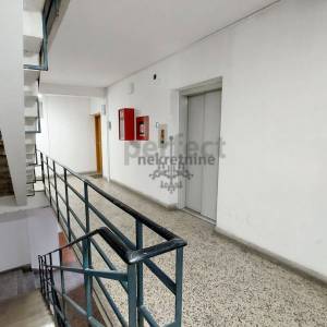Zagreb, Savica-Lastovska, 1.5 sob. stan 35m2, I.kat, lift