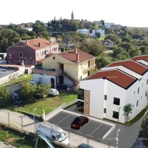 ŽMINJ – dvosobni stan u prizemlju, idealan za obitelj (Stan D)