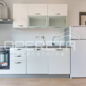 2S STAN, NAJAM, CENTAR, 42 M2