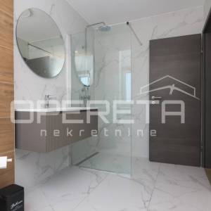 2S STAN, NAJAM, CENTAR, 42 M2