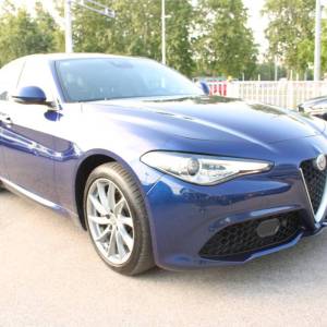 Alfa Romeo Giulia 2.2 Q4 AUTOMATIK Veloce *LED, NAVIGACIJA, KAMERA*