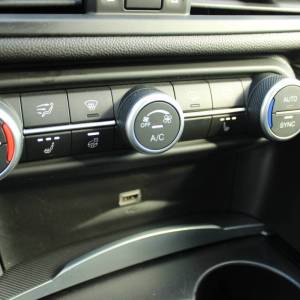 Alfa Romeo Giulia 2.2 Q4 AUTOMATIK Veloce *LED, NAVIGACIJA, KAMERA*