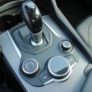 Alfa Romeo Giulia 2.2 Q4 AUTOMATIK Veloce *LED, NAVIGACIJA, KAMERA*