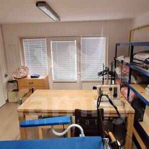 APARTMANSKA KUĆA SA 4 STANA I POGLEDOM NA MORE