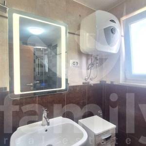 APARTMANSKA KUĆA SA BAZENOM BLIZU MORA