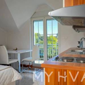 Apartmanska kuća u gradu Hvaru