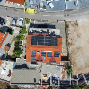Apartmanska kuća u gradu Hvaru