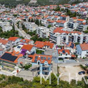 Apartmanska kuća u gradu Hvaru