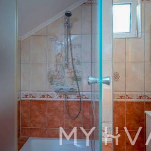 Apartmanska kuća u gradu Hvaru