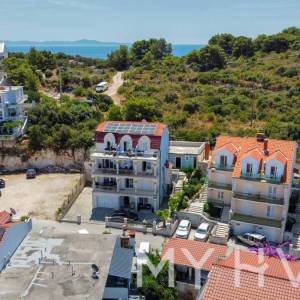 Apartmanska kuća u gradu Hvaru