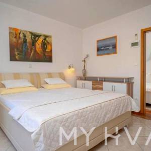 Apartmanska kuća u gradu Hvaru