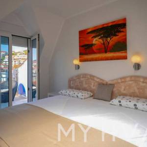 Apartmanska kuća u gradu Hvaru