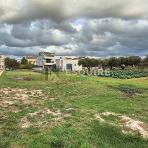 ARBANASI - KARMA - Građevinsko zemljište 80m od mora - 350m2