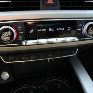 Audi A4 30 TDi AUTOMATIK - nije uvoz