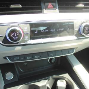 Audi A4 35 TDi S-Tronic S-Line *LED, NAVIGACIJA, VIRTUAL*