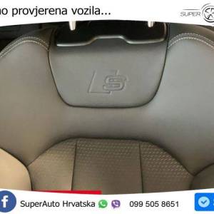 Audi Q8 55 TFSIe quattro Aut. S line 394 KS, ZRAČ+360+ACC+GR SJED+KEY+VIRT+LANE
