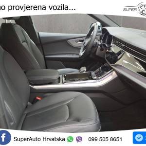 Audi Q8 SUV 45 TDI quattro tiptronic 231 KS, ZRAČ+360+ACC+GR SJED+KEY+HEAD+LANE