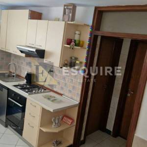BILI BRIG - Trosoban stan u suterenu - 87m2