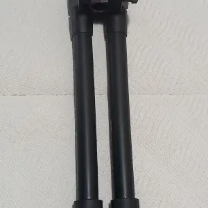Bipod (nogari za pušku)