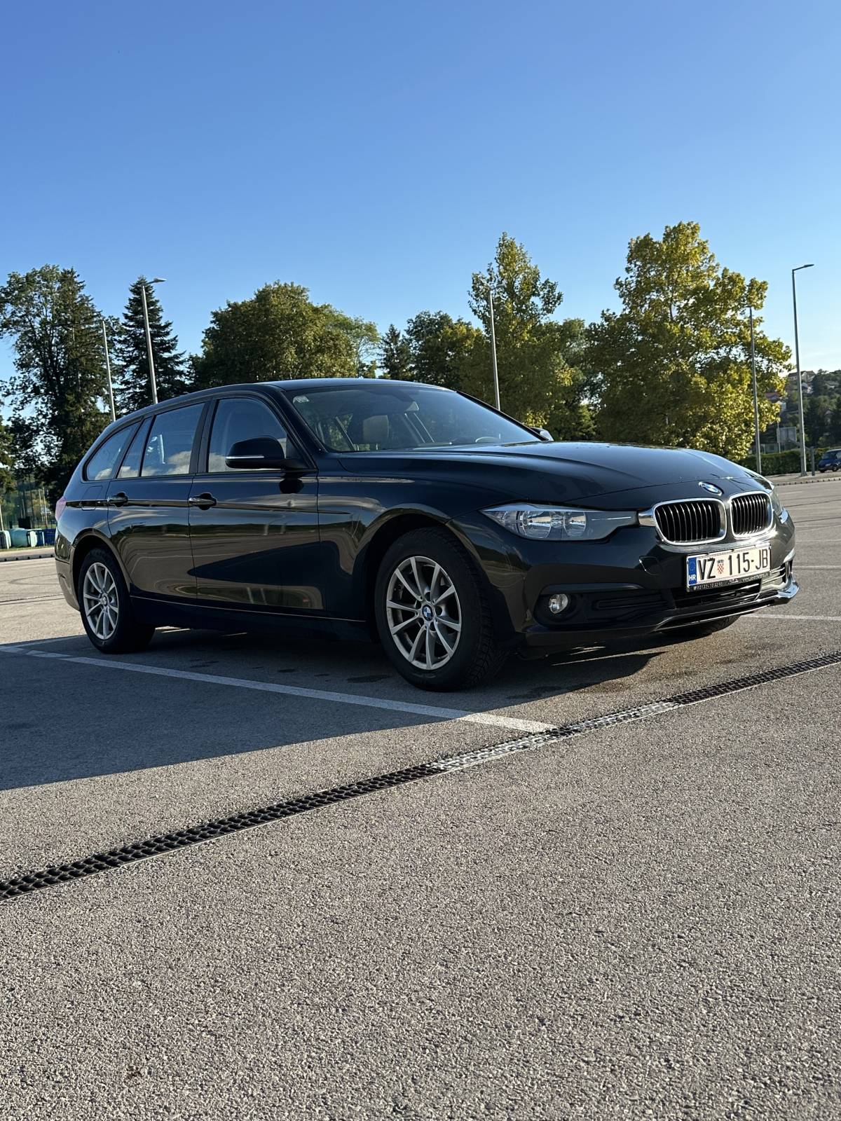Bmw 316d LCI(2017)-Adventage