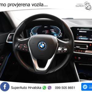 BMW 330e Aut. Luxury Line 292 KS, ACC+KAM+GR SJED+HEAD+VIRT