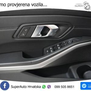 BMW 330i Touring Aut. Sport Line 258 KS, ACC+GR SJED+HEAD+PANO