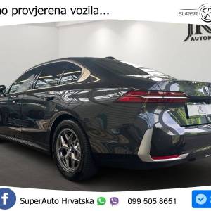 BMW 520d xDrive Aut. 197 KS, ACC+360+4xGR SJED+PANO+HEAD+ASIST