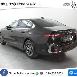 BMW 520i Aut. 208 KS, LED+KAM+GR SJED+VIRT