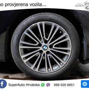 BMW 520i Touring Aut. 184 KS, ACC+360+GR SJED+LED+NAVI