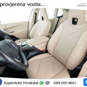BMW iX 76.6 kWh xDrive40 Sport 326 KS, LED+HEAD+GR SJED+PDC+KAM+VIRT
