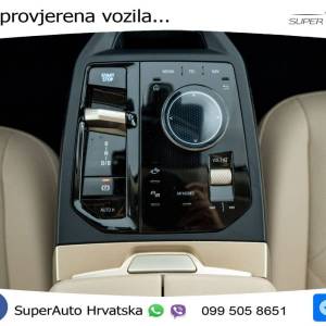 BMW iX 76.6 kWh xDrive40 Sport 326 KS, LED+HEAD+GR SJED+PDC+KAM+VIRT