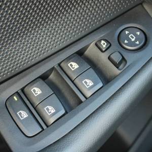 BMW serija 1 118i Sport AUTOMATIK *LED, NAVIGACIJA, KAMERA*