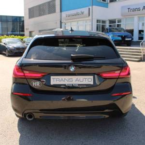 BMW serija 1 118i Sport AUTOMATIK *LED, NAVIGACIJA, KAMERA*