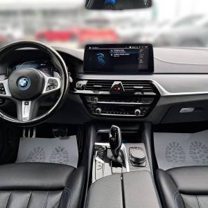 BMW serija 5 530e XDRIVE