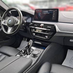 BMW serija 5 530e XDRIVE