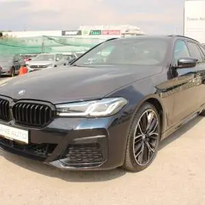 BMW serija 5 Touring 540 xDrive M-paket *PANORAMA, NAVIGACIJA, KAMERA, LED*