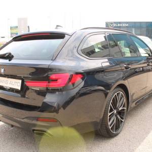 BMW serija 5 Touring 540 xDrive M-paket *PANORAMA, NAVIGACIJA, KAMERA, LED*
