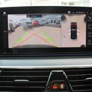BMW serija 5 Touring 540 xDrive M-paket *PANORAMA, NAVIGACIJA, KAMERA, LED*