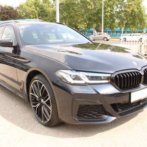 BMW serija 5 Touring 540 xDrive M-paket *PANORAMA, NAVIGACIJA, KAMERA, LED*
