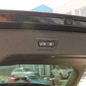 BMW serija 5 Touring 540 xDrive M-paket *PANORAMA, NAVIGACIJA, KAMERA, LED*