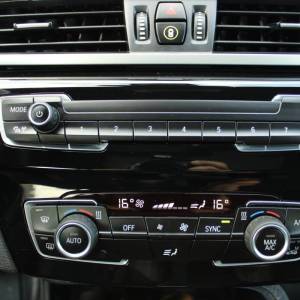 BMW X2 20d xDrive M-paket AUTOMATIK *PANORAMA, HEAD-UP, LED, KAMERA*