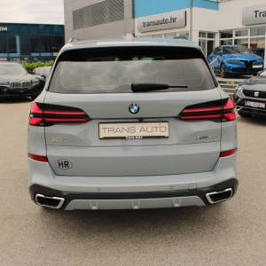 BMW X5 xDrive 40i M-Sport *LED, NAVIGACIJA, KAMERA*