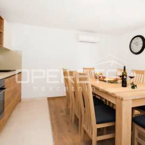 Brač, Milna - imanje na 10 000 m2, investicijska prilika