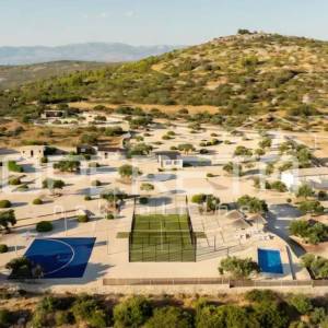 Brač, Milna - imanje na 10 000 m2, investicijska prilika