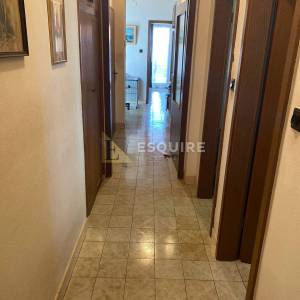 BRAČ - SUTIVAN - Kuća sa dvije stambene jedinice i bazenom - 425m2
