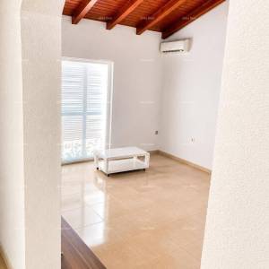 Červar Porat –  kuća 300 m od mora
