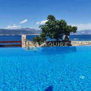 ČIOVO - SLATINE Villa u prvom redu do mora