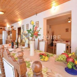 ČIOVO - SLATINE Villa u prvom redu do mora