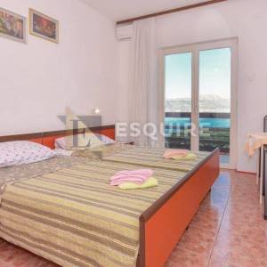 ČIOVO - SLATINE Villa u prvom redu do mora